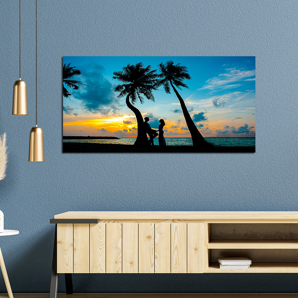 Romantic Couple On Beach Canvas Wall Painting